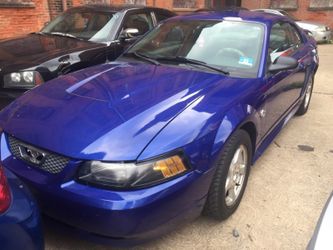 2004 Ford Mustang