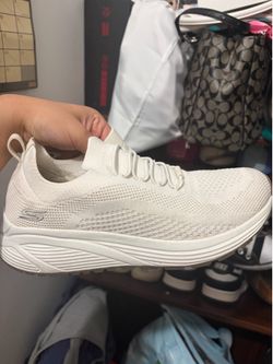 Sketchers Shoes