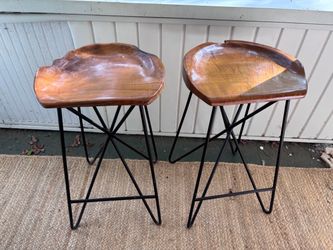 Bar stool height