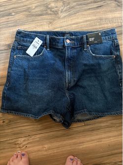 Jean shorts sz 12