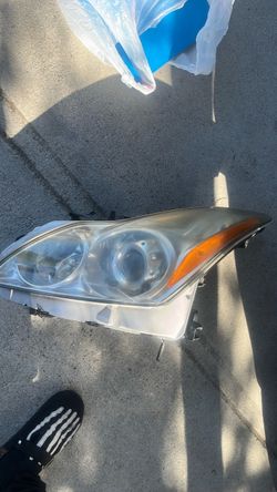 Let side headlight