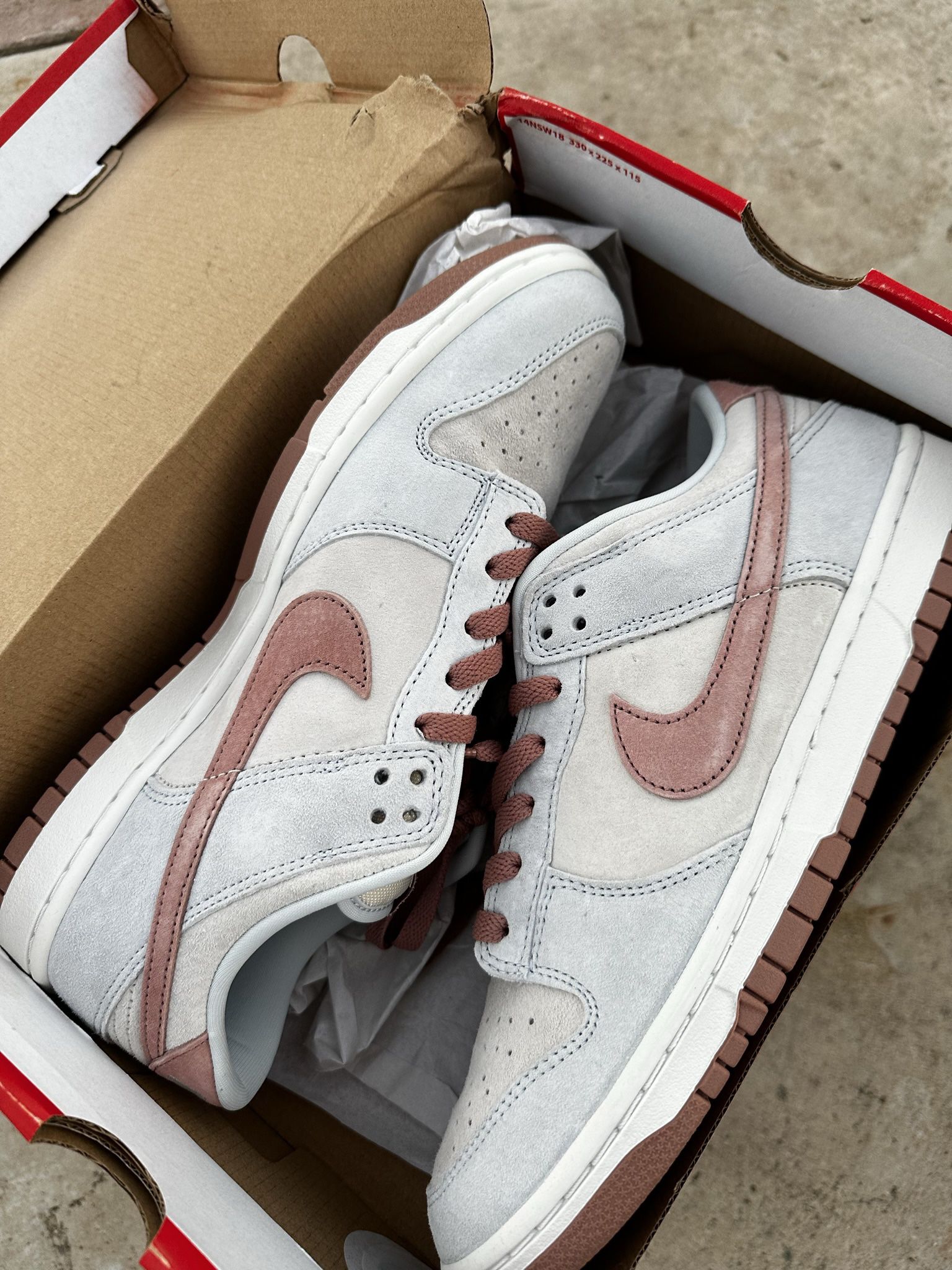 Nike Fossil Rose Dunk 