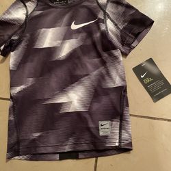 Kids Nike dry Fit Shirt BRAND NEW