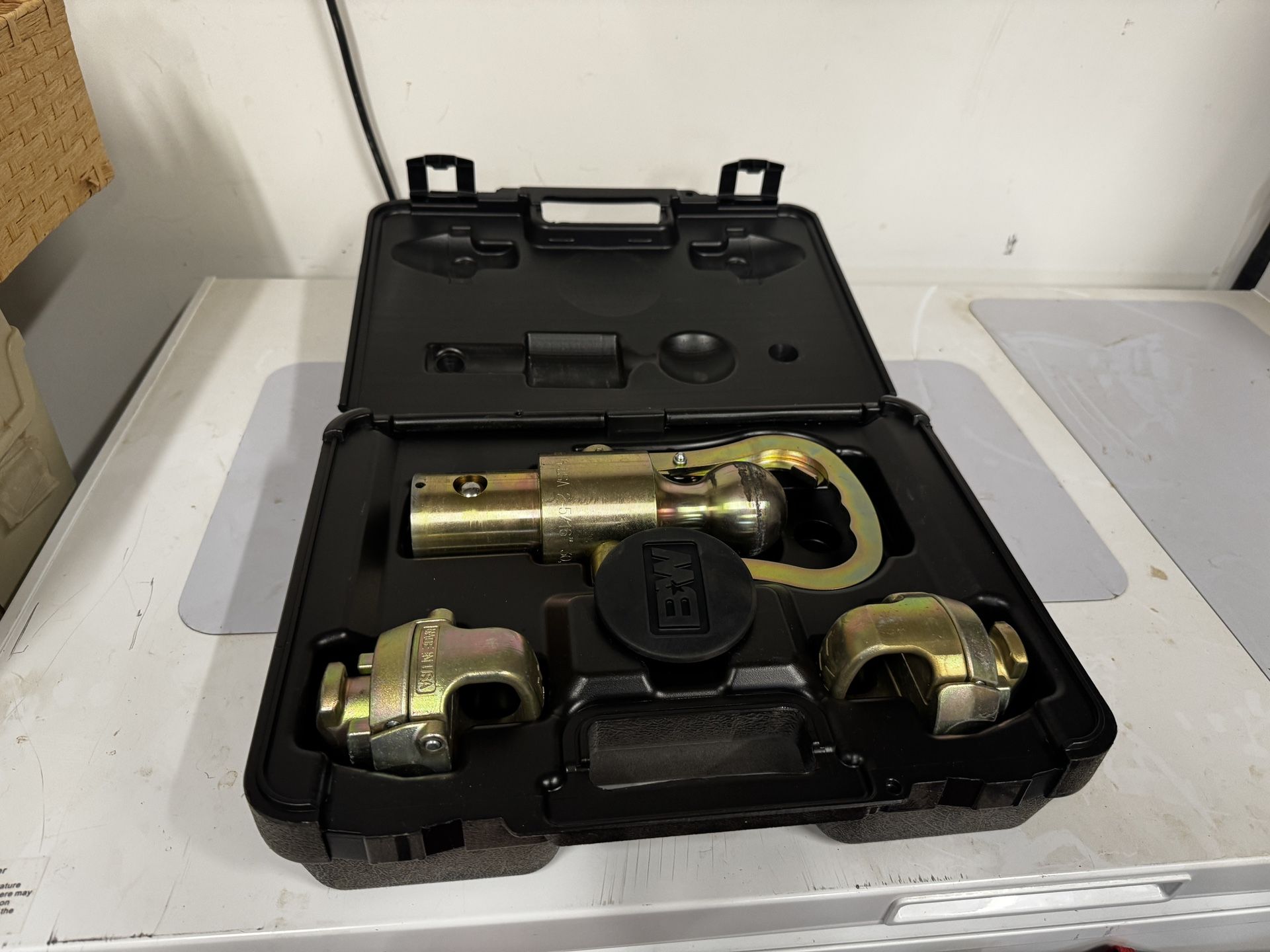 Gooseneck Ball And Chain Hitch