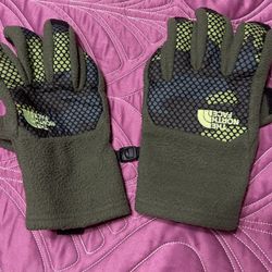 The North Face BOYS Size Large Gloves 