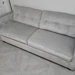 Queen Pull Out Sofa