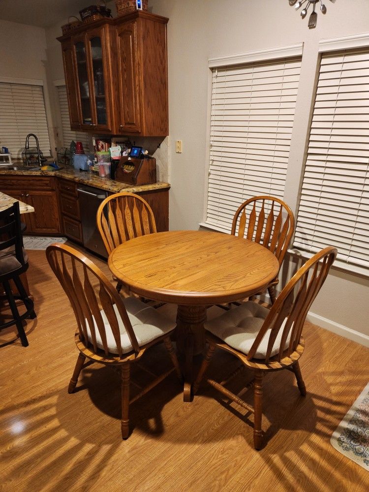 Oak Dining Table and Chairs