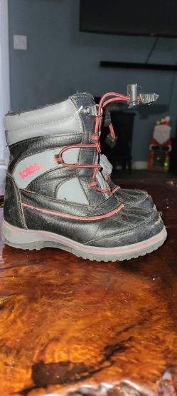 Snow Boots