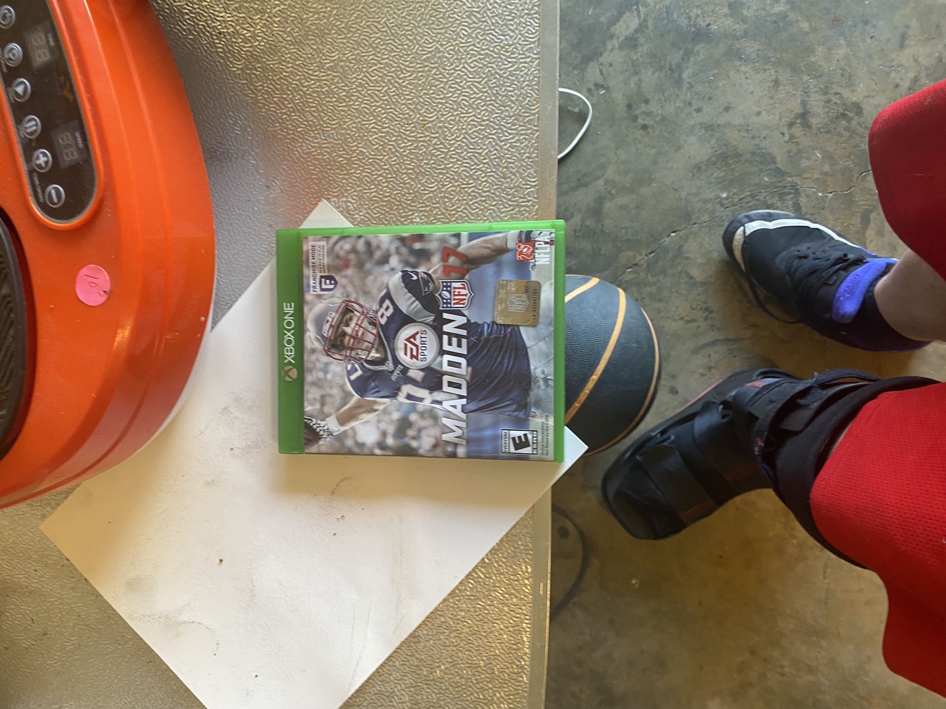 Madden 17 Xbox One