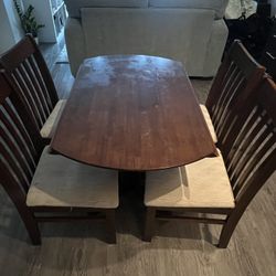 Expandable Dining Table with 4 Chairs – Solid Wood