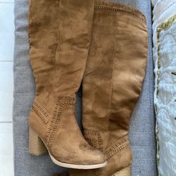 Women’s Boots 8.5