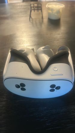 Meta Quest 3 VR Headset