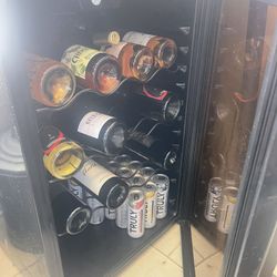 Wine fridge 