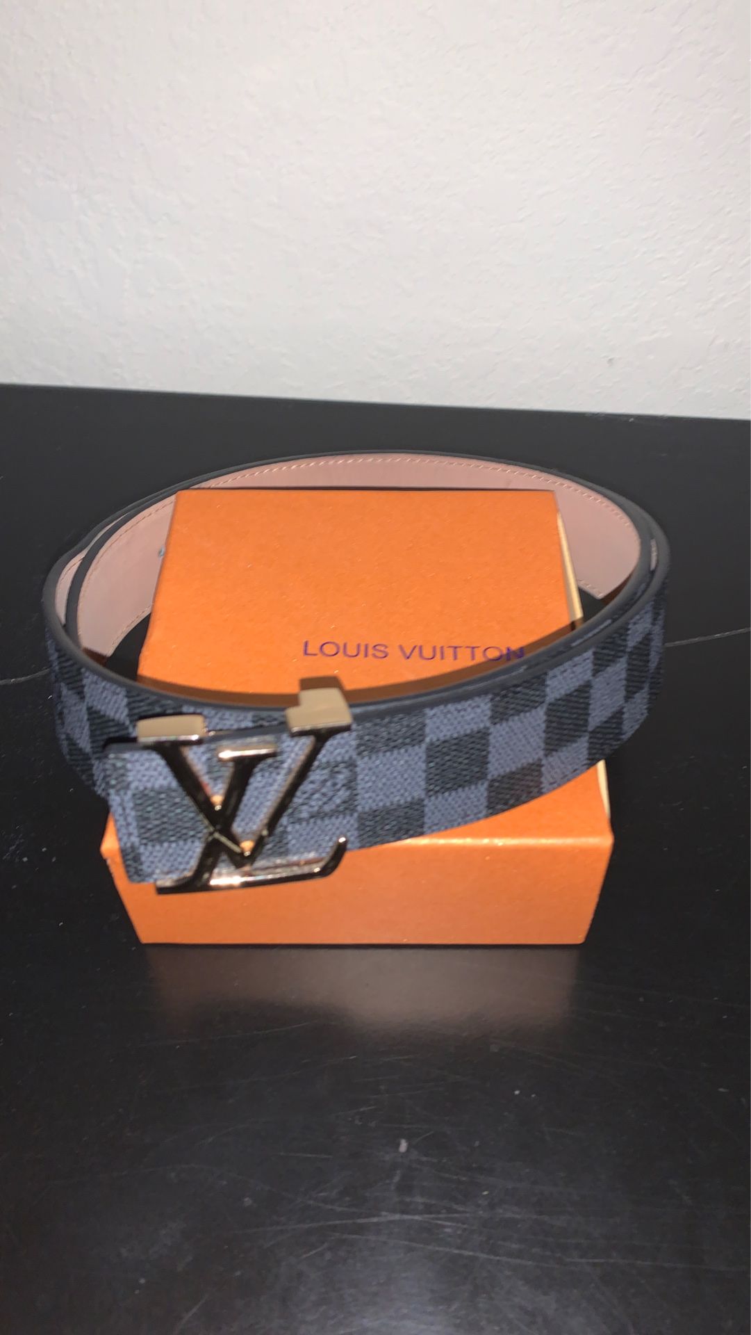 Louis Vuitton belt gold buckle