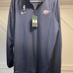 Oklahoma City Thunders Women’s XL  Apparel New With Tags