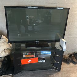 Samsung 46 In TV