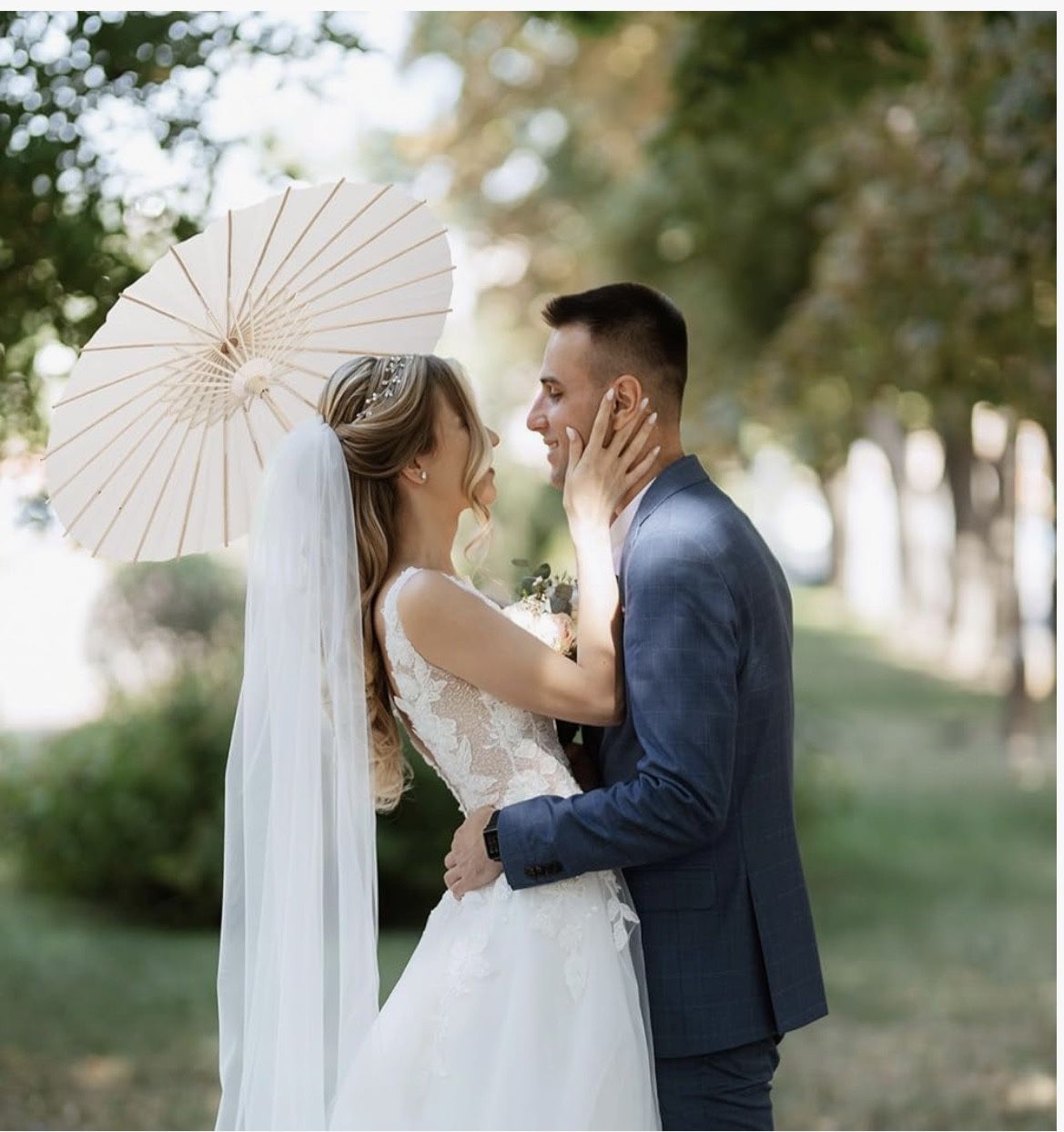 White Paper Umbrellas, 23.6 Inch