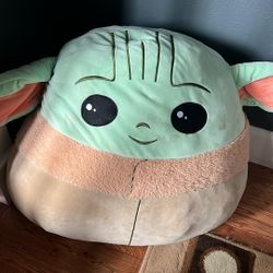 Baby Yoda Squish mellow