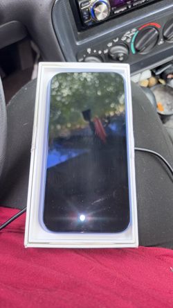 Apple iPhone 16