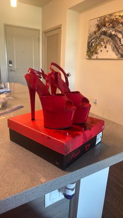Pleaser Red Pat size 9