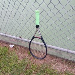 Head T.I.S5 comfort zoneTitanium Tennis Racket