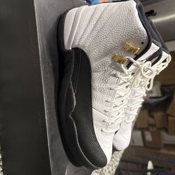 Jordan 12 Taxi (2013) 