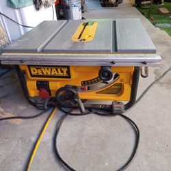 DeWalt  DWE 7480   Table saw 10"