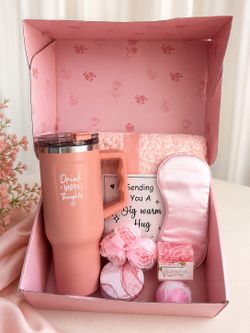 🎁 Pink Spa Gift Box for Women – Tumbler, Blanket & Bath Set