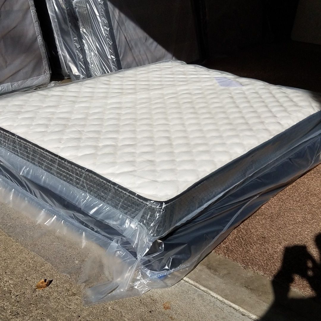 New queen size mattress set