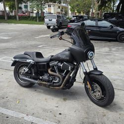 2017 Fat Bob Dyna * Priced To Sell *