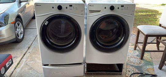 Amana washer and dryer set