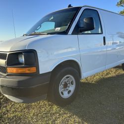 2017 Chevrolet Express 2500