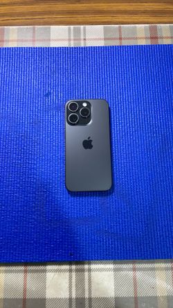 Iphone 15pro 512gb black color unlocked