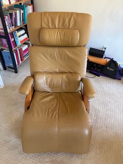 Leather recliner chair - zero gravity chair
