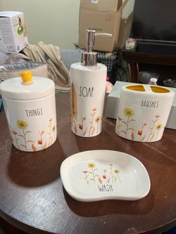 Rae Dunn bathroom fall set