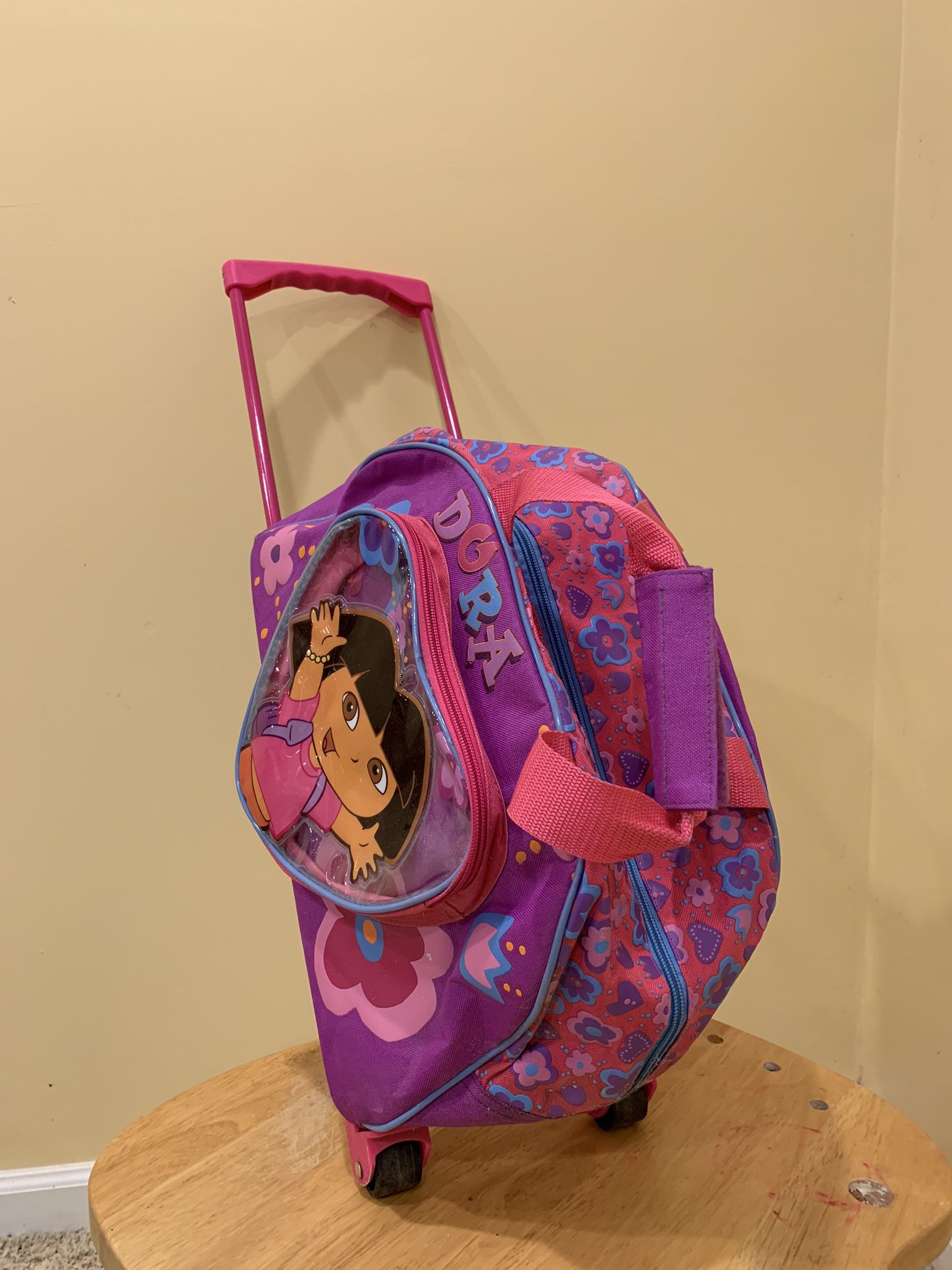 Dora The Explorer Rolling Bag