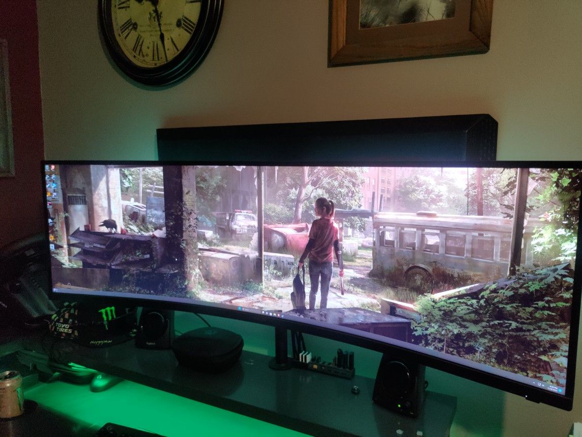 49 Inch AOC Super Ultra Wide