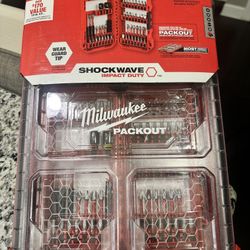 Brand New Milwaukee Drill Bits 