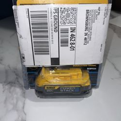 Dewault Power Stack Battery 