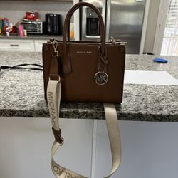 Brown Michael kors tote
