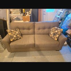 Loveseat Dark Grey With Pullout Bed 