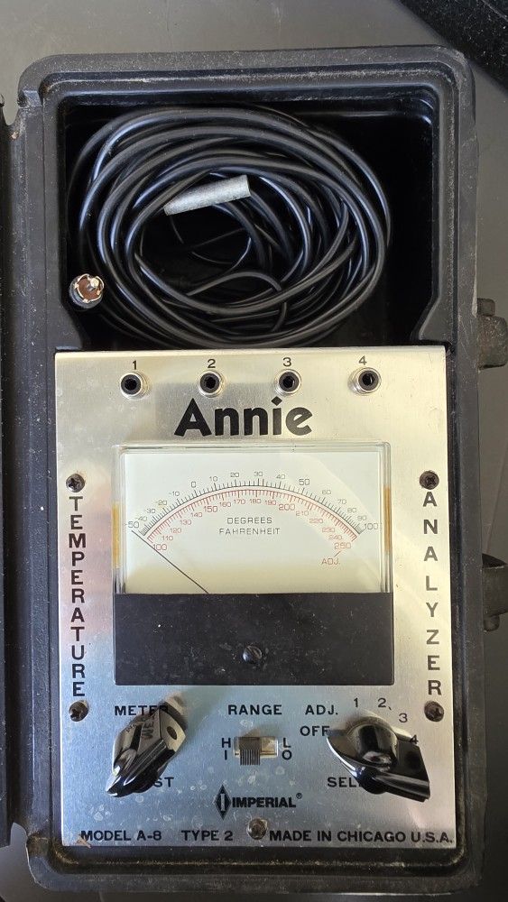  Annie Electronic Temperature Analyzer, Model A-8, Type 2,