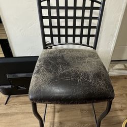 bar stool $20