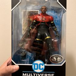 McFarlanew DC Multiverse Icon Platinum Chase Edition Rocket Season One 7” Figure