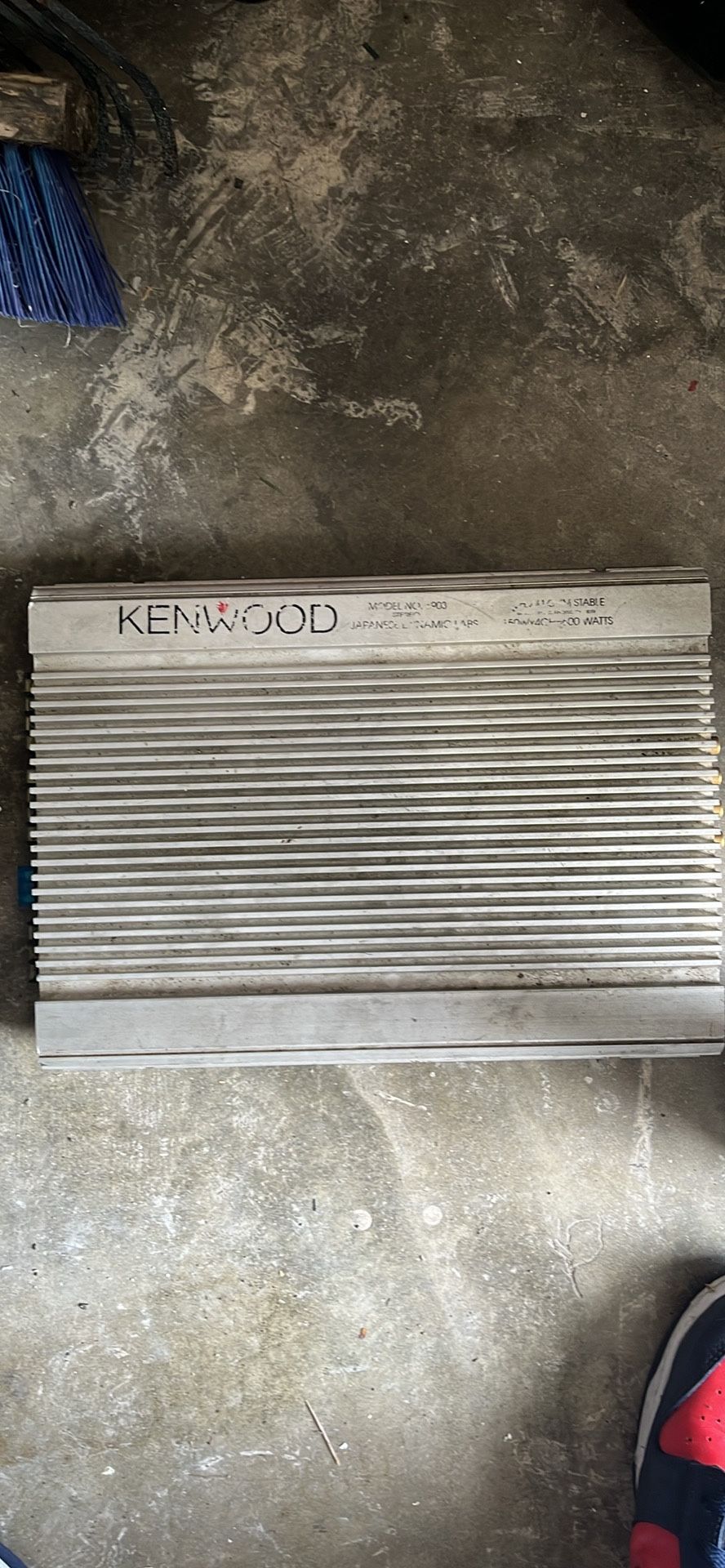 Kenwood 6903 Stereo Japanese Dynamic Labs 4 CHANNELS 6903 Amplifier 150x4  = 600