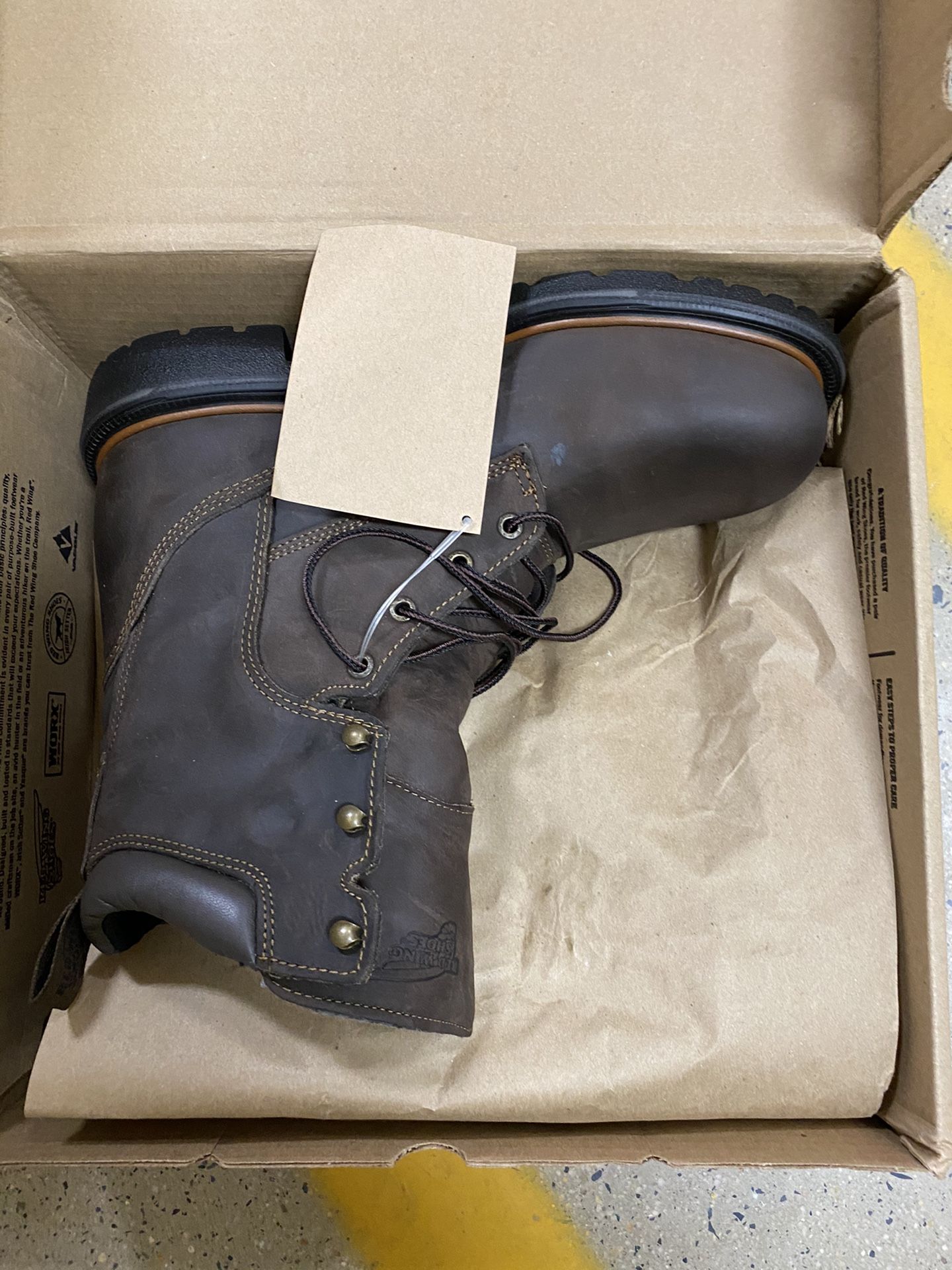 Redwing steel toe work boot