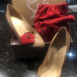 Red Bottoms Cause Your Walk Has To Be Fabulous Size 43 Hard To Find.. 