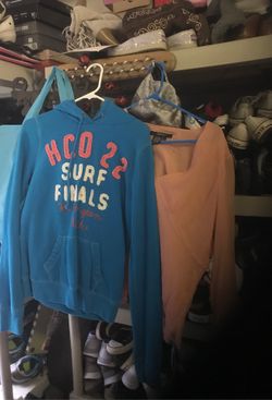 Hoodie15 dollars size medium blouse size medium 15 new
