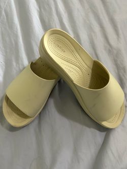 CROCS Elevated Slides