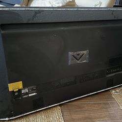 60” Vizio Smart Tv